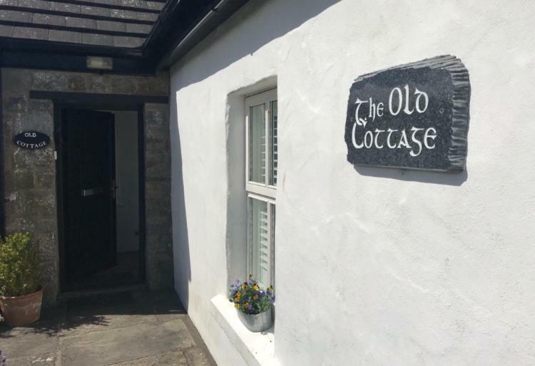The Old Cottage ดูลิน ภายนอก รูปภาพ